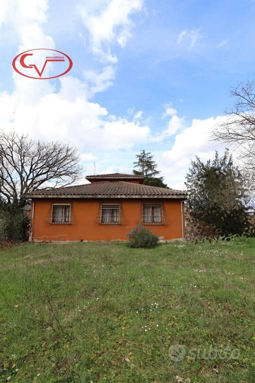 Villa di 377 m² con più di 5 locali a Bucine - Vista 6