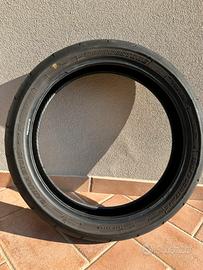 2 pneumatici singoli da moto