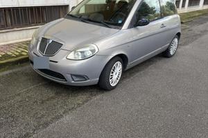 Lancia ypsilon 1.3mtj