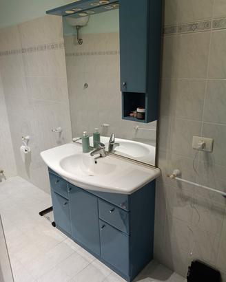 Mobile bagno completo di tutto come nuovo