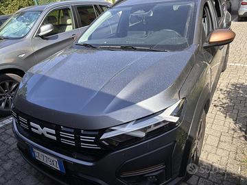 Dacia Jogger full hybrid 140 cv Extreme 3000km