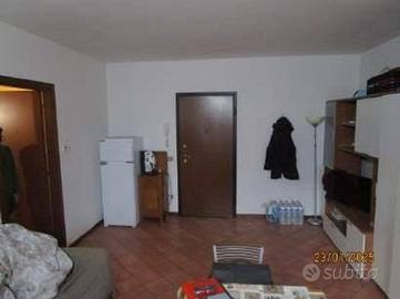 Immobile in asta di 71 m² con 2 locali e box auto 