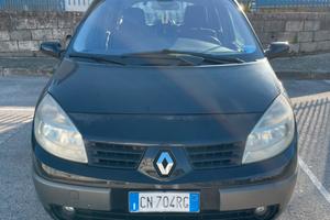 Renault Scenic 1.5 dci