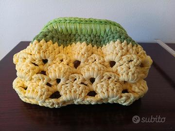 clutch estiva traforata 