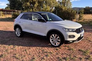 Volkswagen T-Roc 1.5 TSI advanced DSG