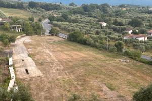 Piazzale per parcheggio