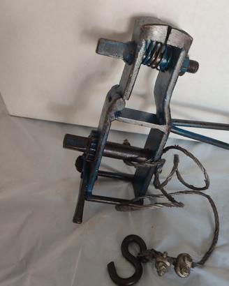 Tendifilo manuale professionale con morsa