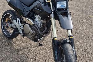 Honda supermotard A2