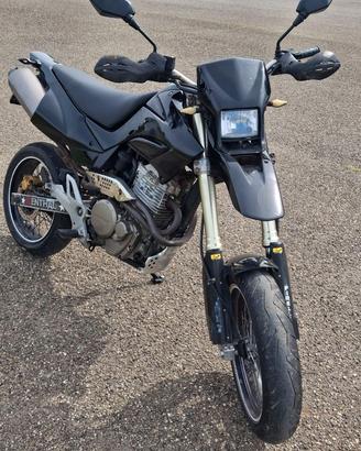 Honda supermotard A2