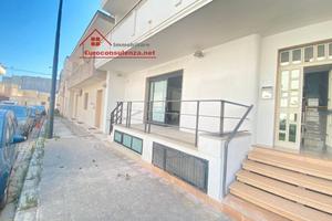 Locale per uso professionale ad Alliste