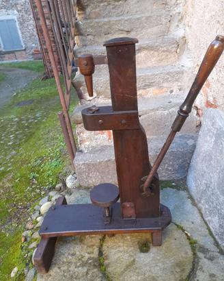 TAPPATRICE IN LEGNO ANNI 50