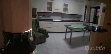 Appartamento a Marsico Nuovo (PZ) di 120 mq