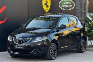 Lancia Ypsilon 1.0 Firefly Hybrid Gold Plus 70CV L