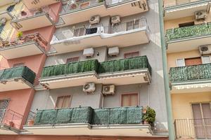 Via cagliari angolo via cesare battisti ascensore
