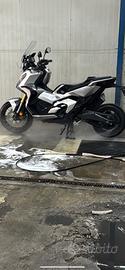 Honda xadv 750