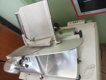 affettatrice OMAS 300