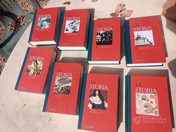 lotto 8 volumi raccolta la storia di mondadori