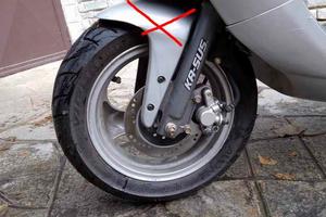 Gomme e ruote per scooter (e altri ricambi)