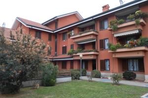Bussero - trilocale in palazzina signorile