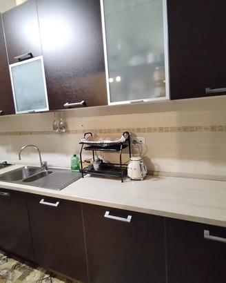 CUCINA MARRONE COME NUOVA