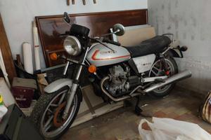 Moto Guzzi V50 SPIII da restaurare/mettere in moto