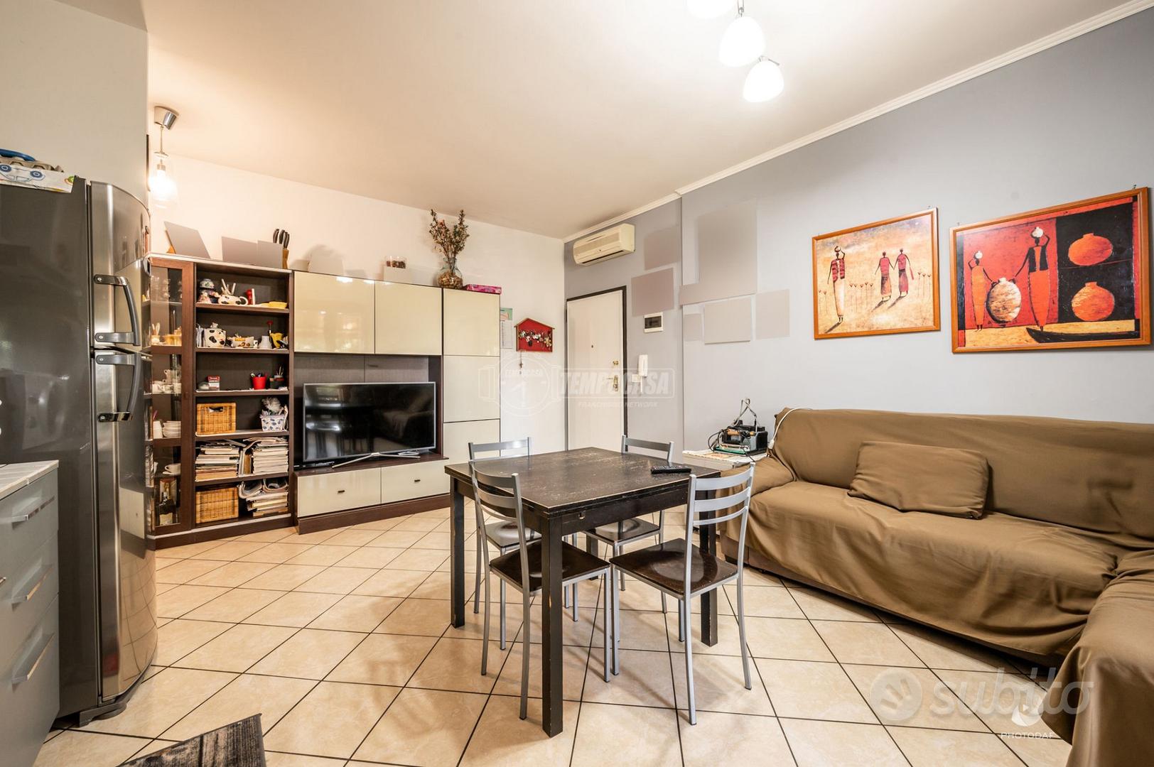 Appartamento – Sala Bolognese, Sala - Vista 2