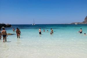 CASA VACANZE FAVIGNANA Adriana e Nino