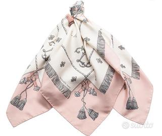 HERMÈS FOULARD