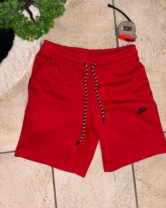nike tech shorts rossi taglia M