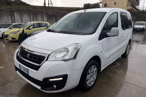 Peugeot Partner Tepee BlueHDi 100 / 5porti