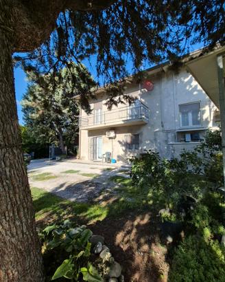 Casa indipendente con ampio giardino a Bertinoro