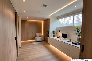 LOCALE DEPOSITO DI MQ. 12 ULTIMO Piano