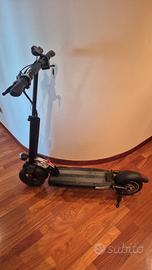 Monopattino elettrico 