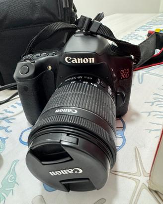 Canon Eos 70D + Canon 18-55 + accessori