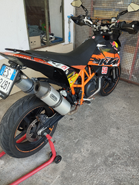 KTM 690 supermoto sm-r