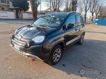 Panda Cross 1.3 4x4 neopat. Consegna a Domicilio