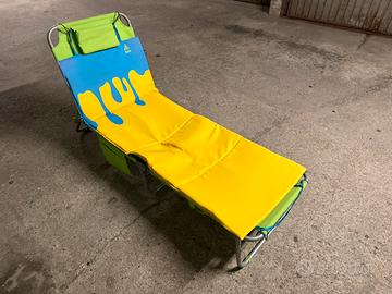 Sdraio pieghevole con materassino