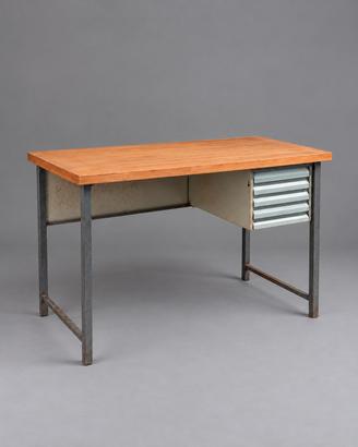 Scrivania TRAU Torino vintage in metallo e legno