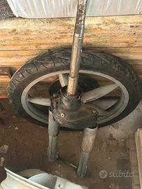 forcella e cerchio anteriore scarabeo 50