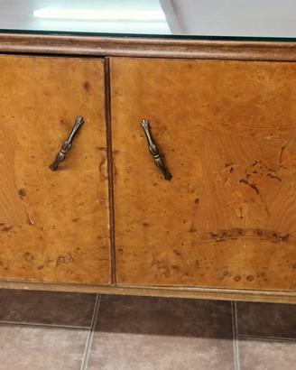 Credenza
