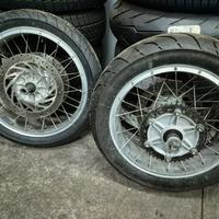 Cerchi aprilia caponord 1000 2001/2 etv 2003