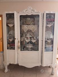 cristalliera antica stile shabby