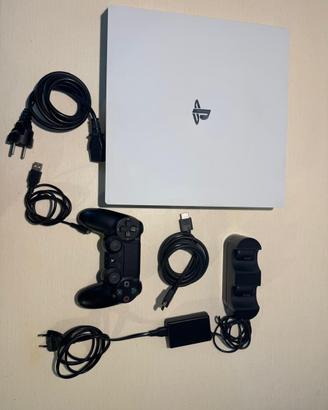 PS4 pro bianca