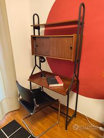 Scrivania anni '60-'70 + sedia
