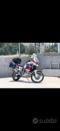 Africa twin 750