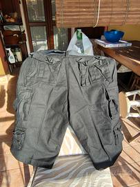 pantaloni corti cargo neri