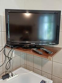 Televisore  Panasonic LCD TX-L32C10E