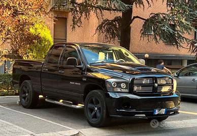 Dodge Ram 1500 2006 V8