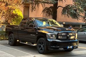 Dodge Ram 1500 2006 V8