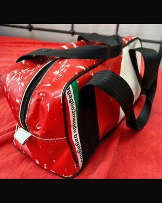 Borsa bauletto, artigianato italiano